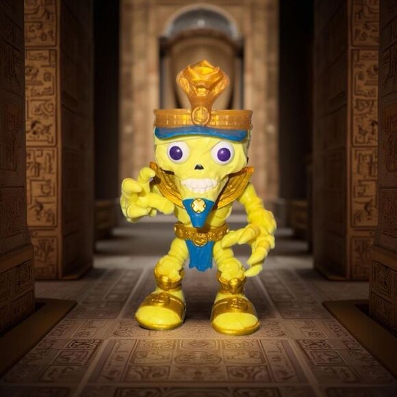 Moose Group Treasure X Monster Gold No Brain B19 - Picture 1 of 5